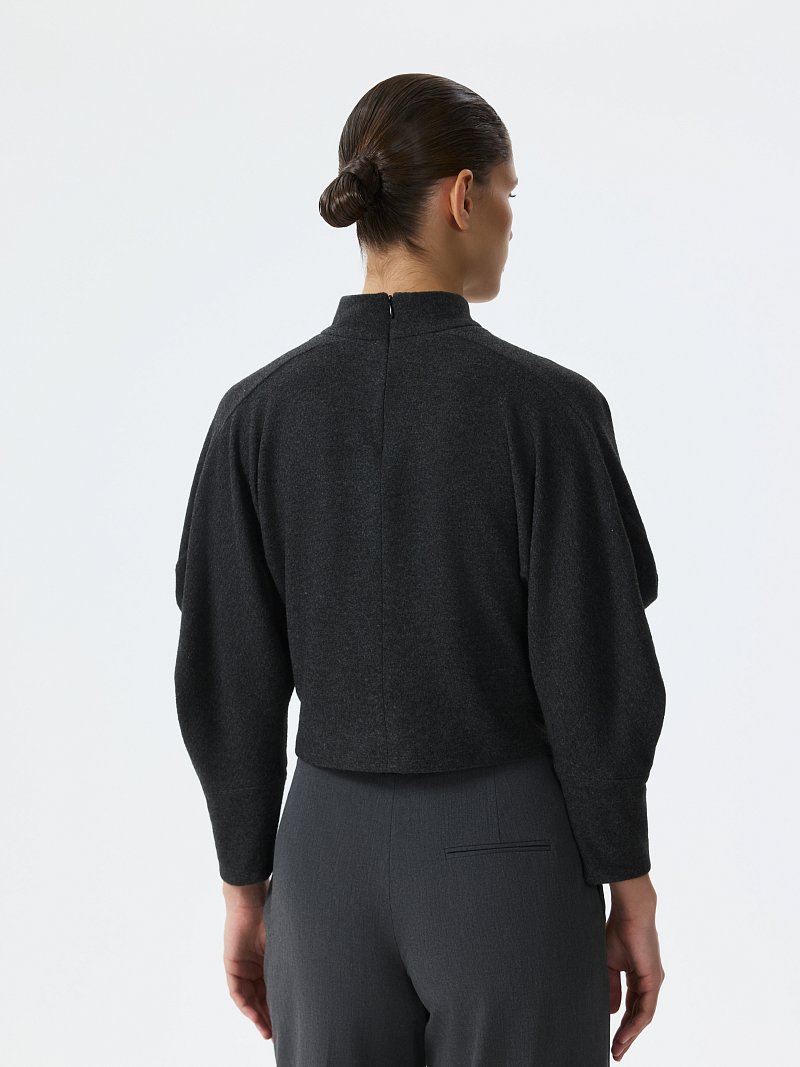 Укороченный джемпер со стойкой