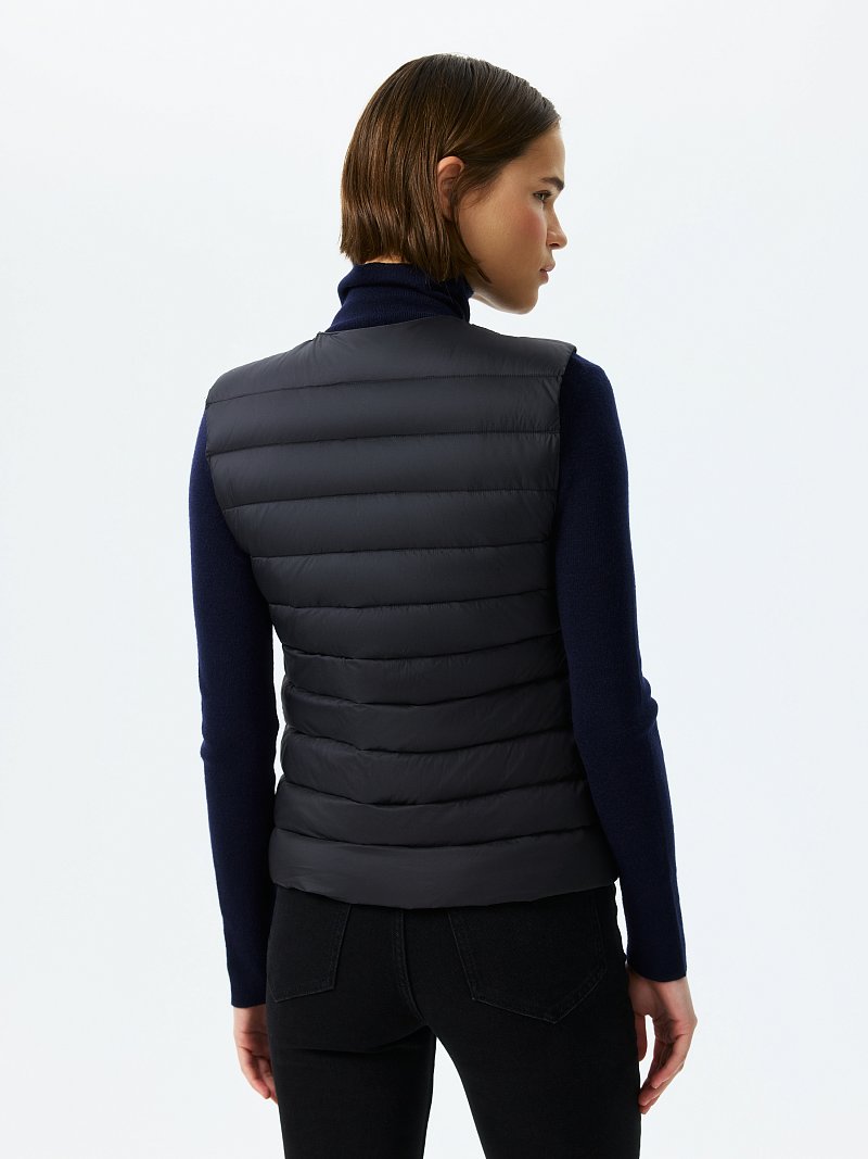 Утепленный жилет