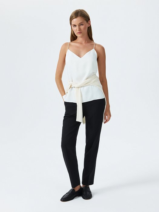 Атласный топ в бельевом стиле: фото №5
