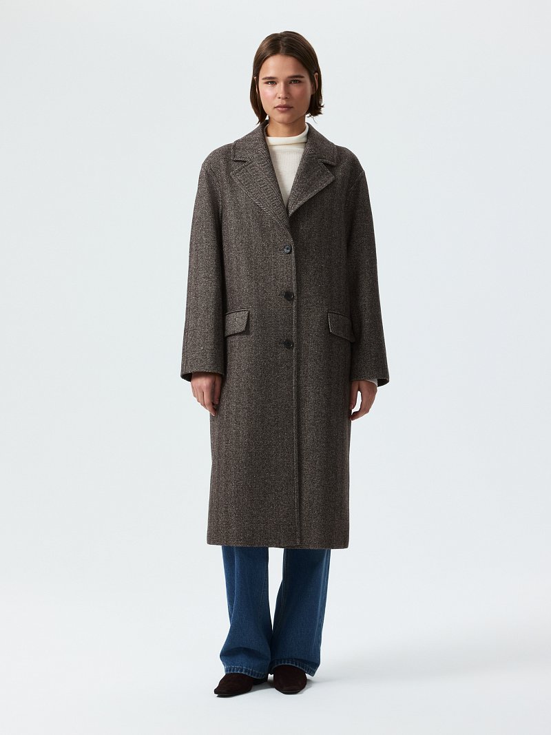 Пальто из шерстяного твида «в елочку»