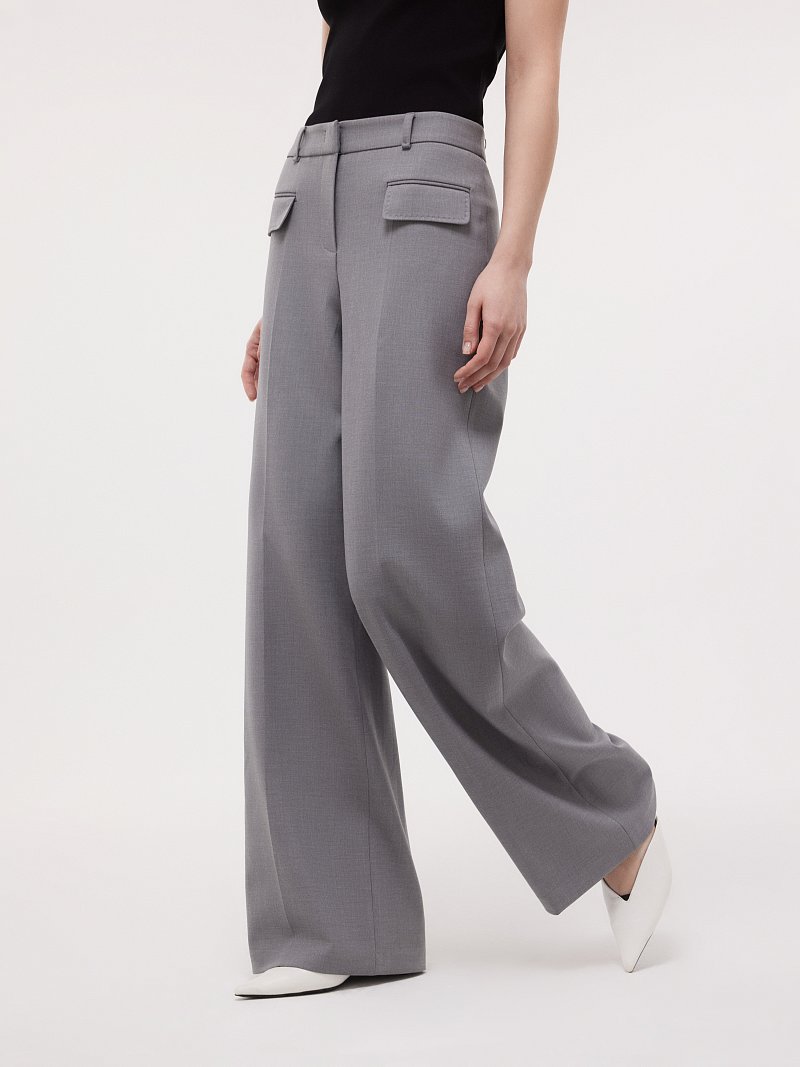 Прямые брюки с клапанами