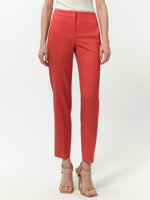 Зауженные брюки со стрелками: фото №2