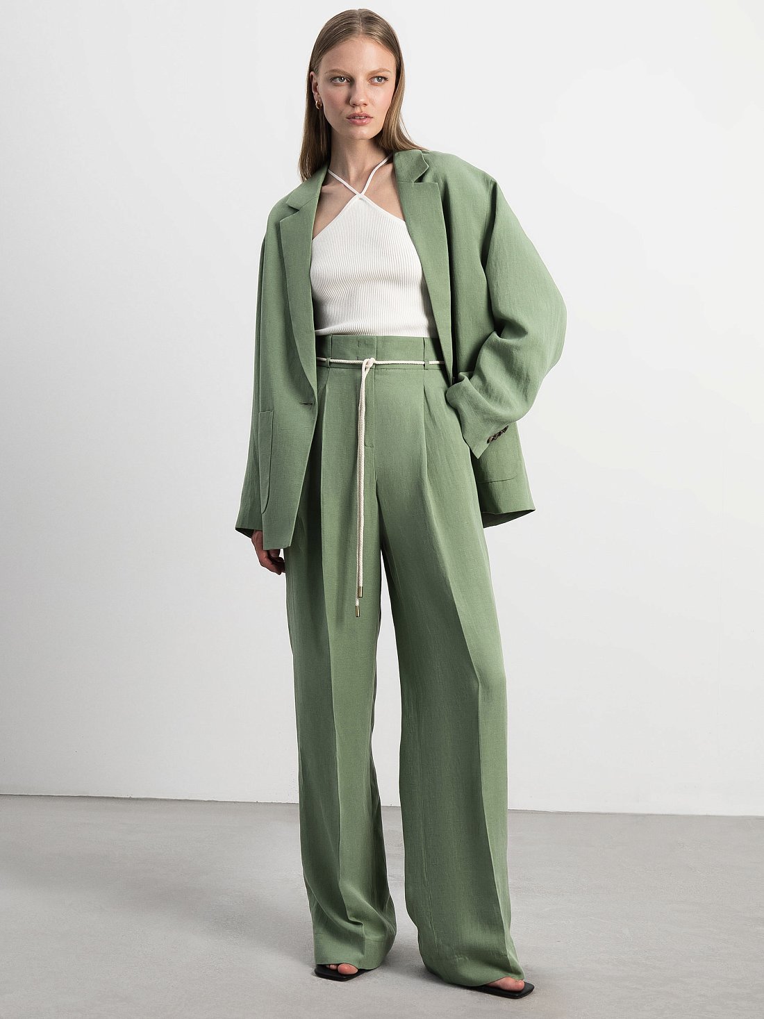 Удлиненные брюки со льном: фото №1