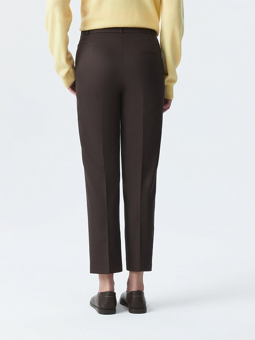 Зауженные брюки со стрелками: фото №5