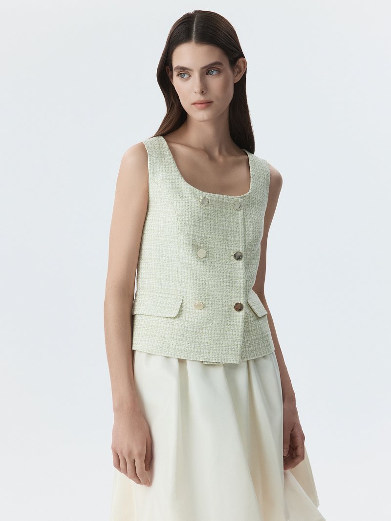 Жилет из твида