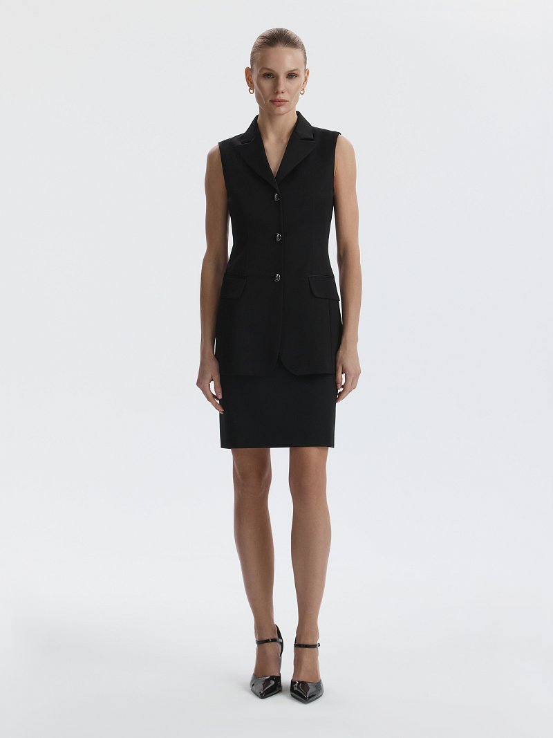 Атласный удлиненный жилет