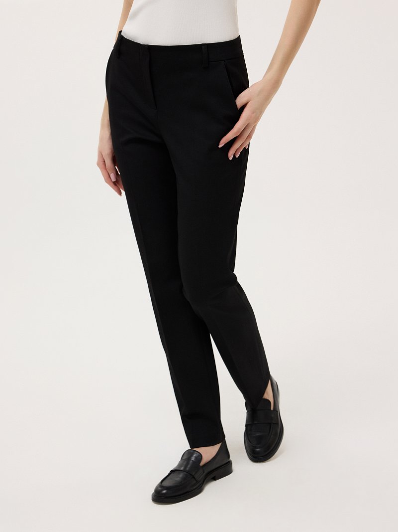 Узкие брюки 