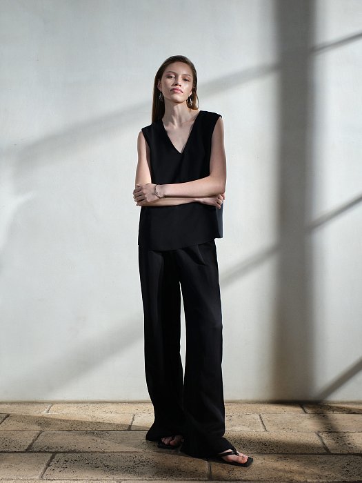 Топ прямой с V-вырезом: фото №2