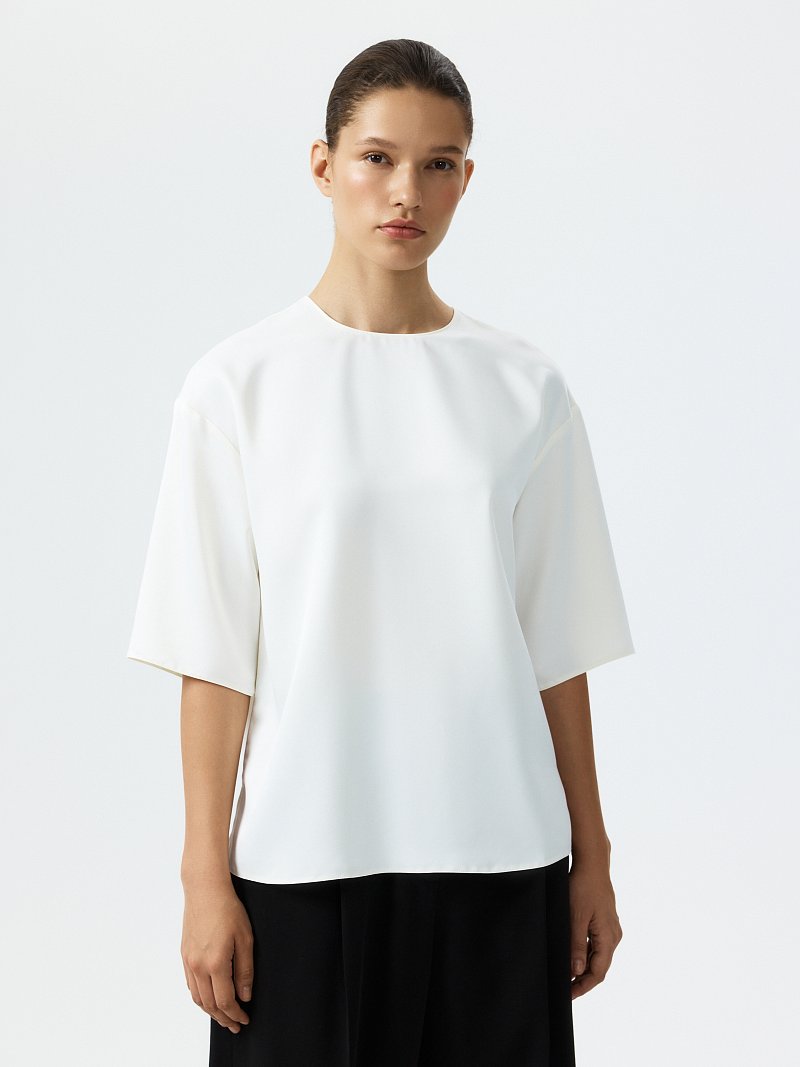 Атласная блуза на молнии