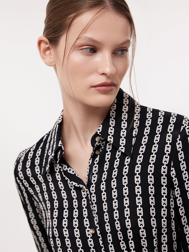 Платье-рубашка из вискозы