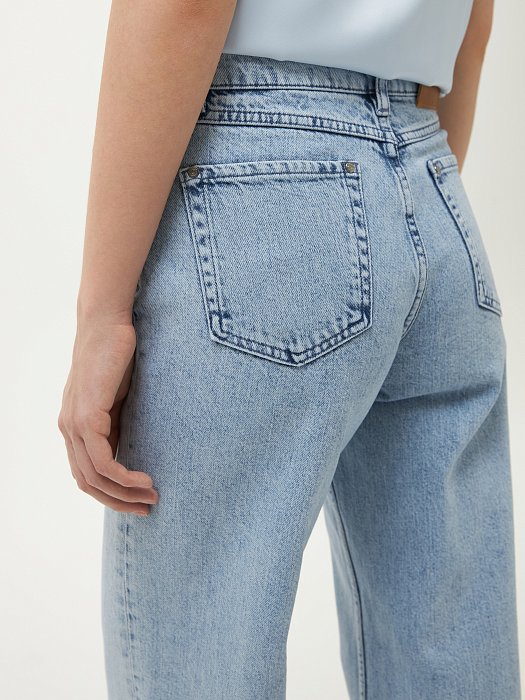 Широкие джинсы: фото №2