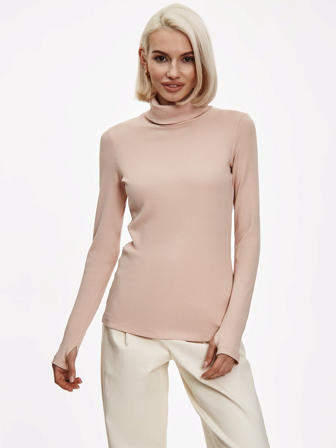 Водолазка в рубчик : фото №1