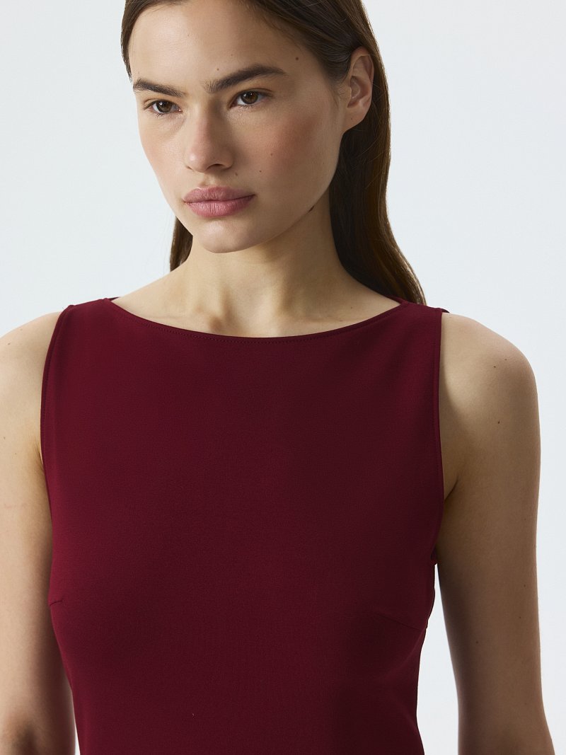 Трикотажное платье-мини с пончо