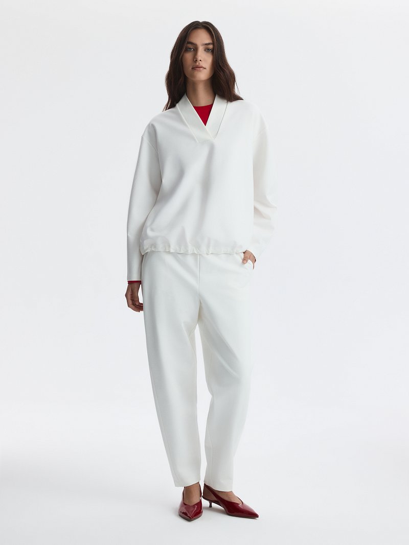 Свитшот с V-вырезом 