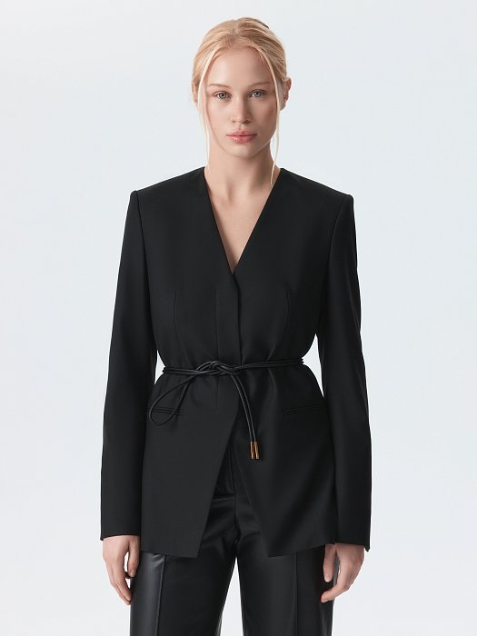 Прямой жакет без лацканов: фото №4