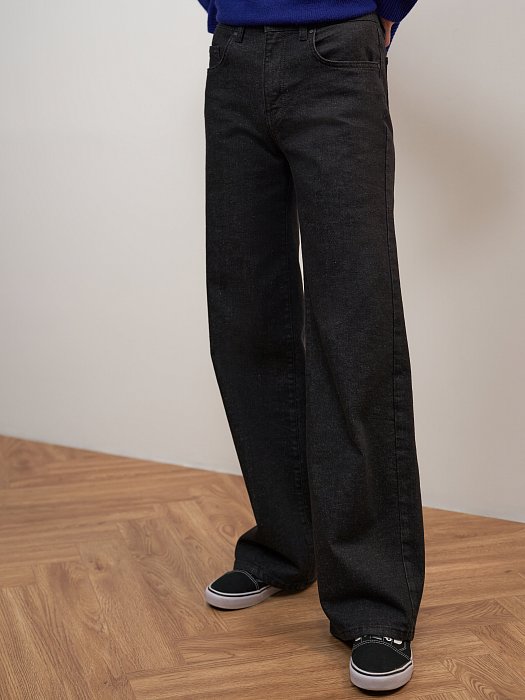 Джинсы свободного кроя: фото №3