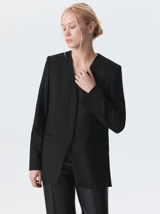 Прямой жакет без лацканов: фото №7