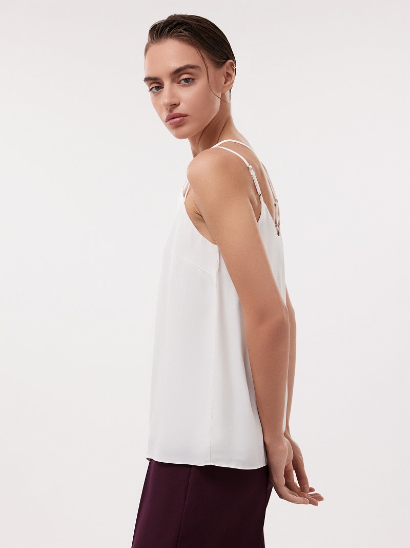 Топ с перекрестными бретелями