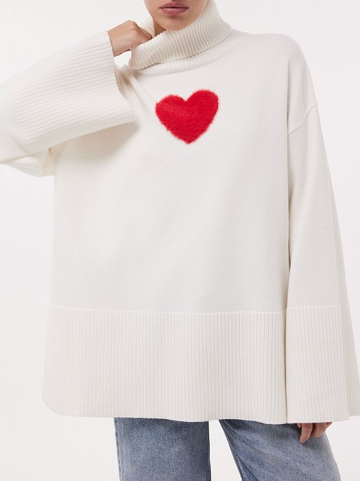 Свитер с сердечком: фото №3