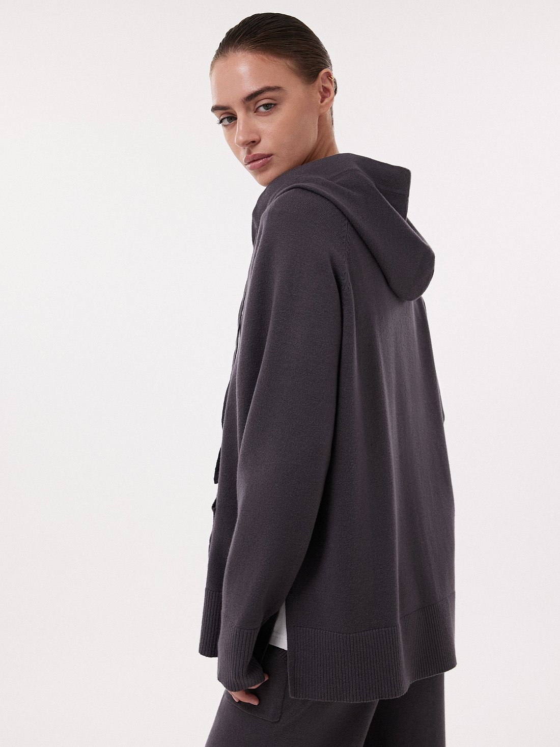 Вязаное худи: фото №1