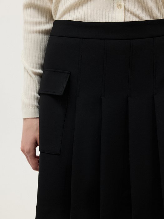 Расклешенная юбка со складками: фото №3