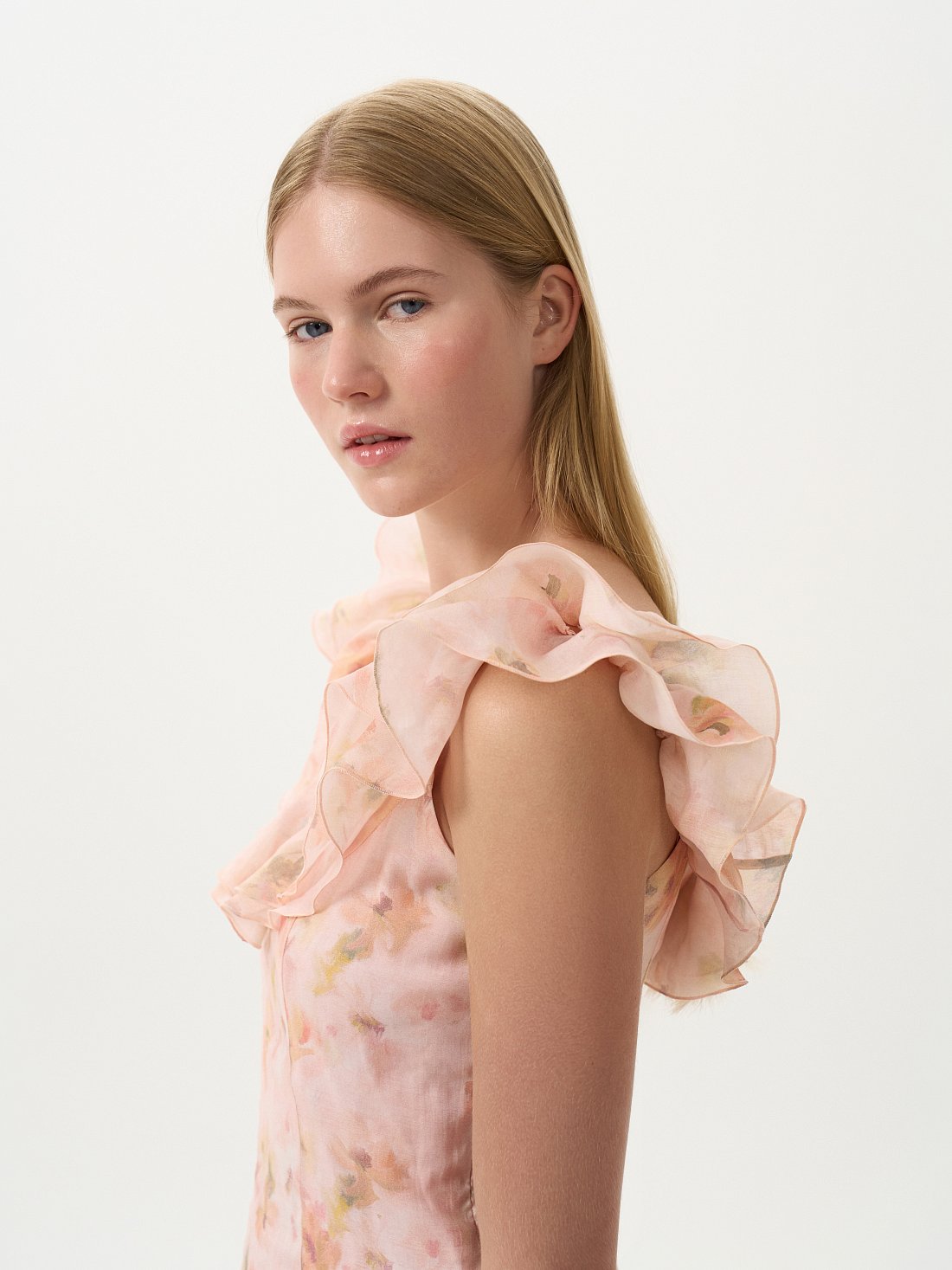 Платье из лиоцелла с цветами: фото №1