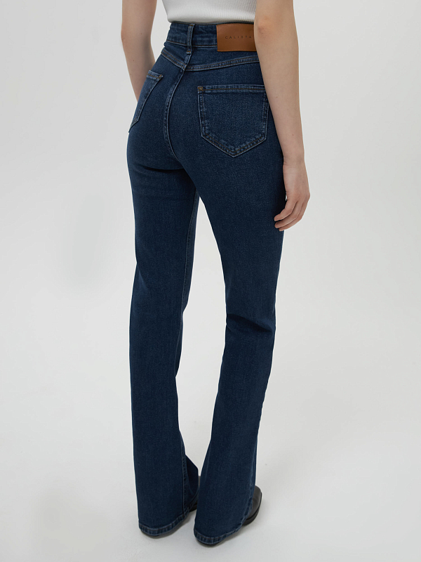 Джинсы-клеш