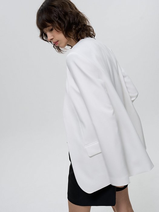 Жакет на крючках: фото №9