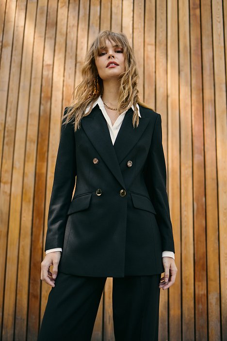 Двубортный жакет прямого кроя: фото №2