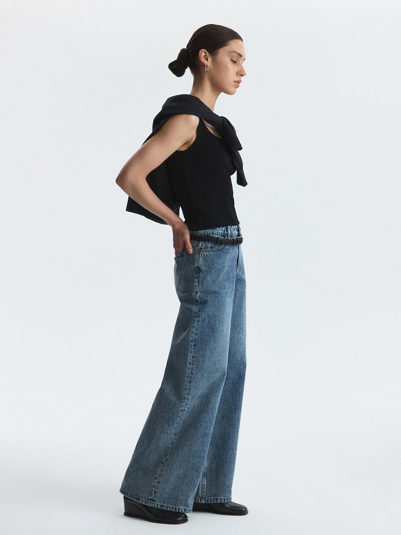 Топ с квадратным вырезом