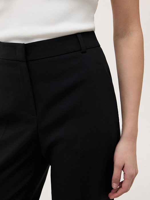 Классические брюки с высокой посадкой: фото №3