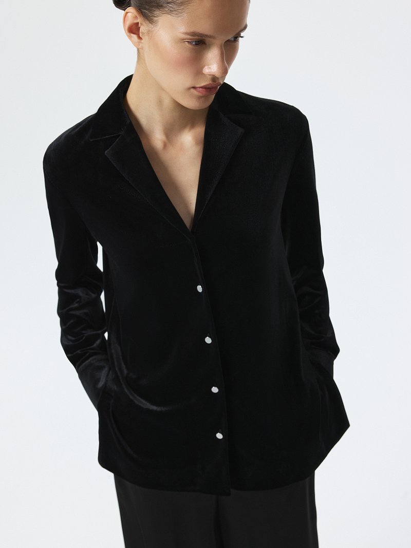 Блуза из бархата