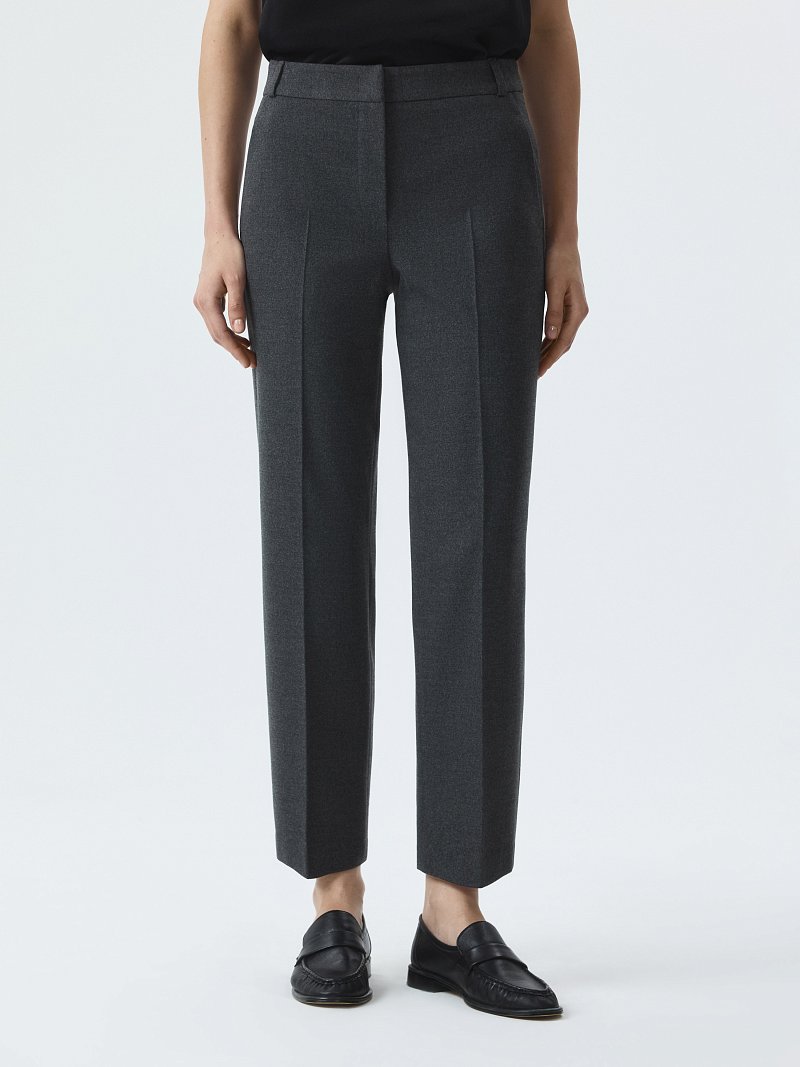 Брюки зауженного кроя