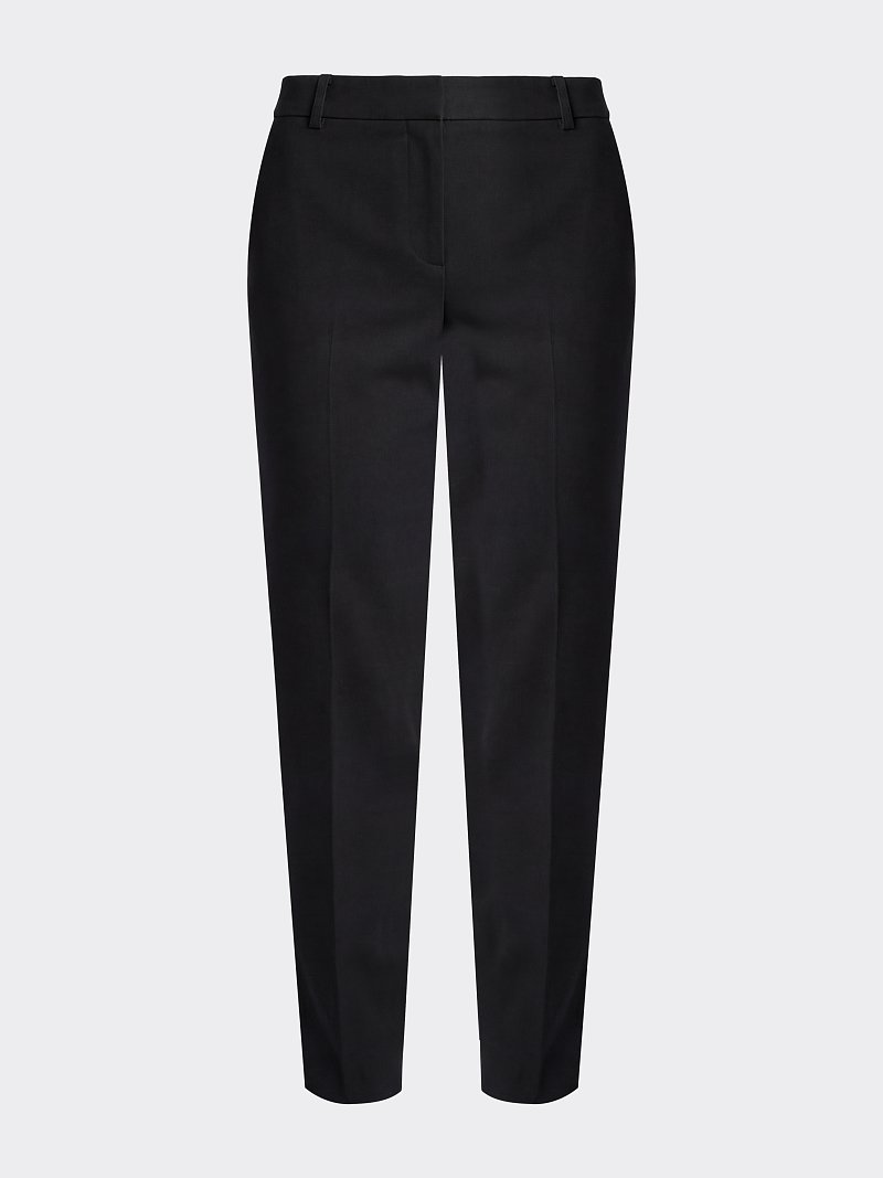 Зауженные костюмные брюки