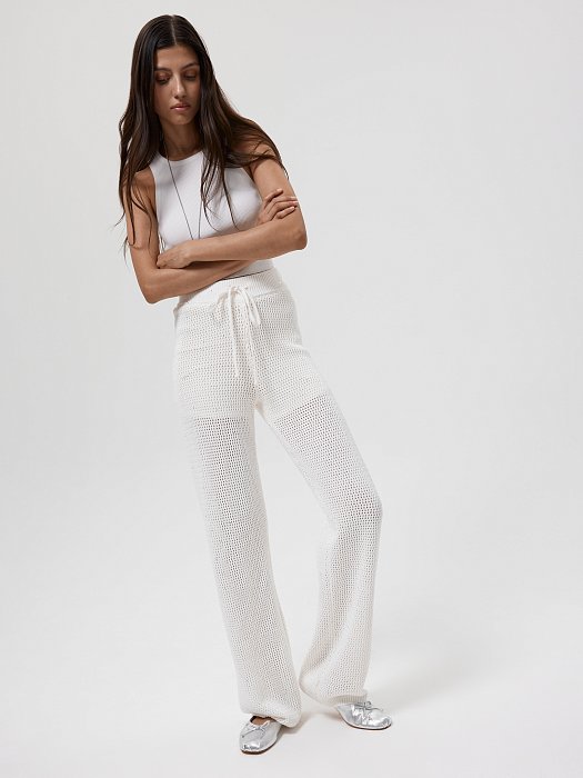 Вязаные брюки с пайетками: фото №2