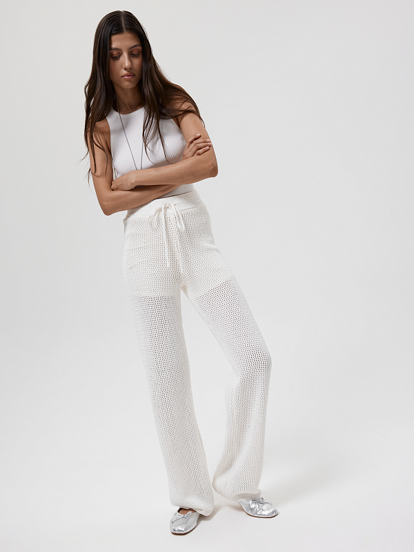 Вязаные брюки с пайетками