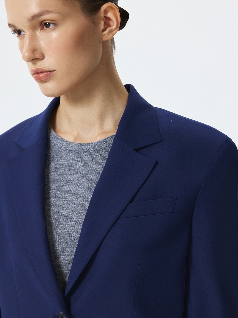 Укороченный жакет