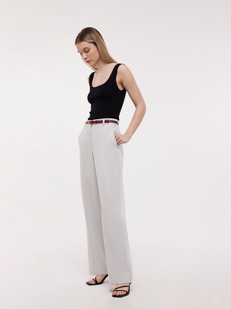 Широкие брюки с высокой посадкой