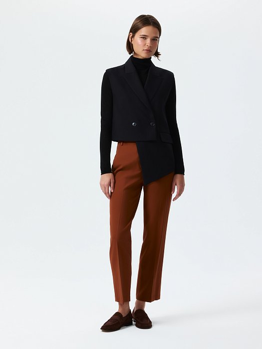 Укороченный асимметричный жилет: фото №2