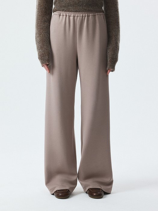 Трикотажные брюки на резинке: фото №3