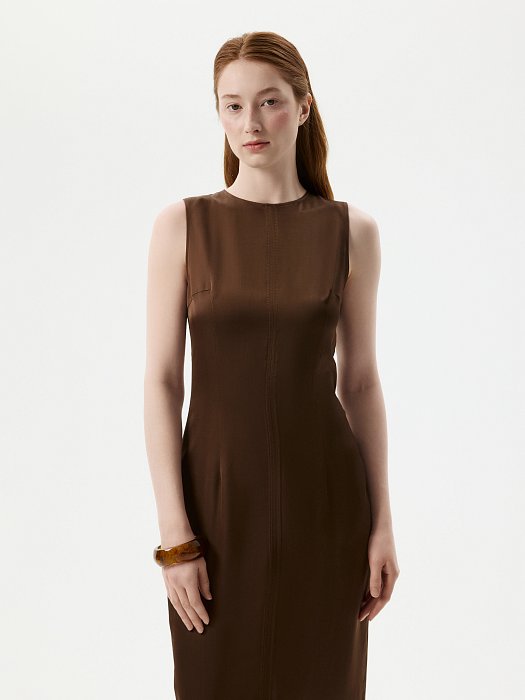Атласное платье-макси: фото №4