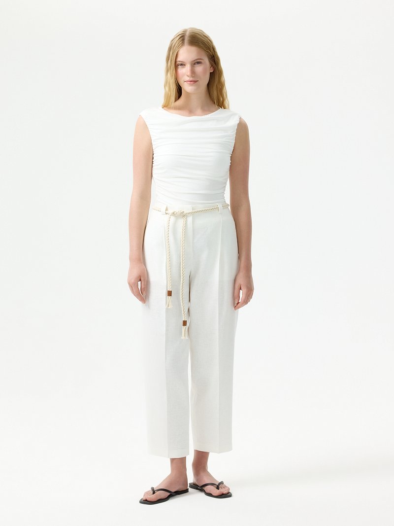 Укороченные брюки изо льна