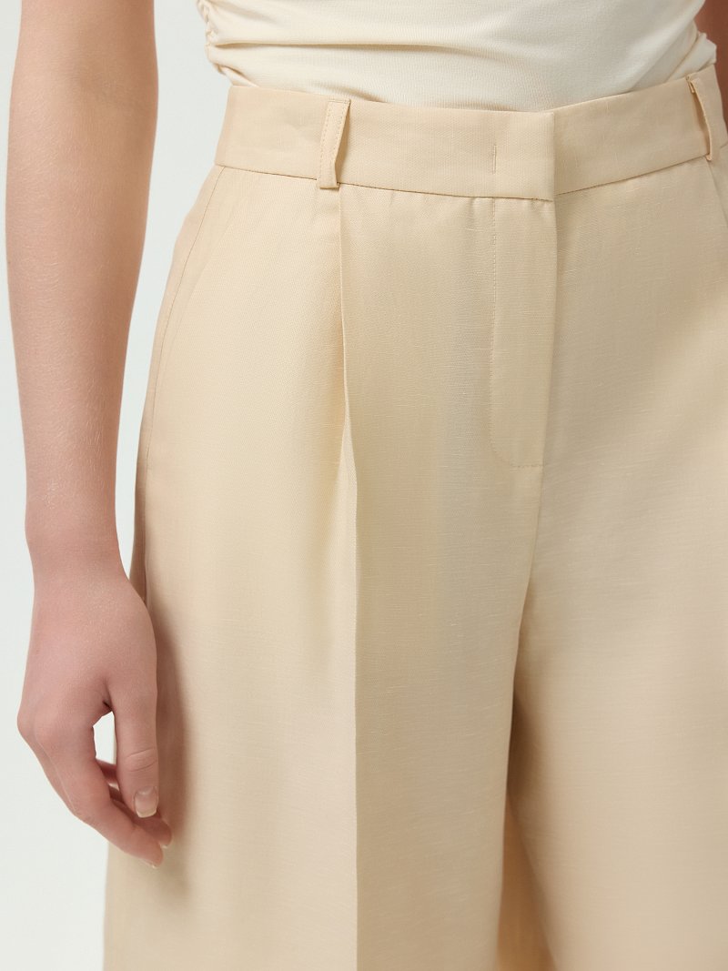 Шорты из тенселя и льна