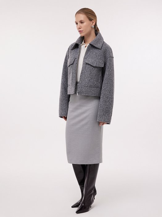 Укороченная куртка из букле : фото №4