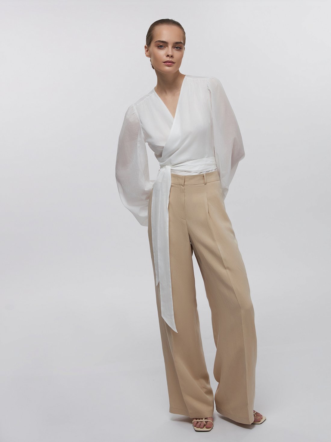 Классические брюки со льном: фото №1