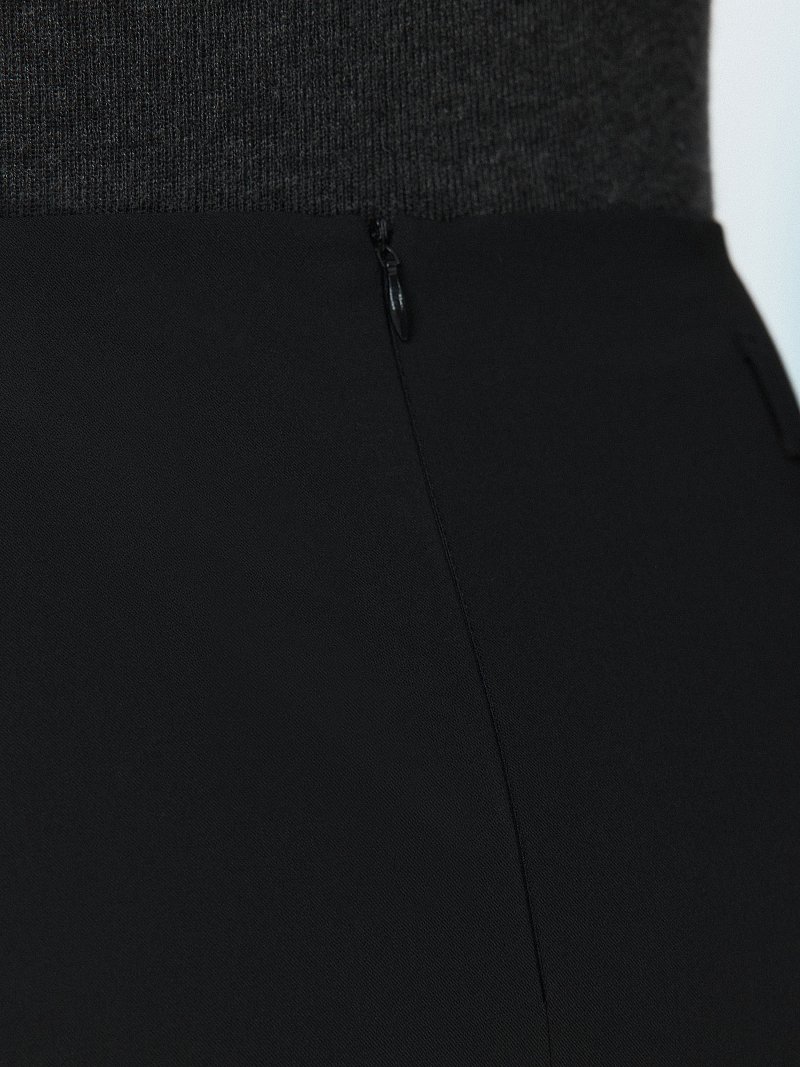 Прямая юбка-миди