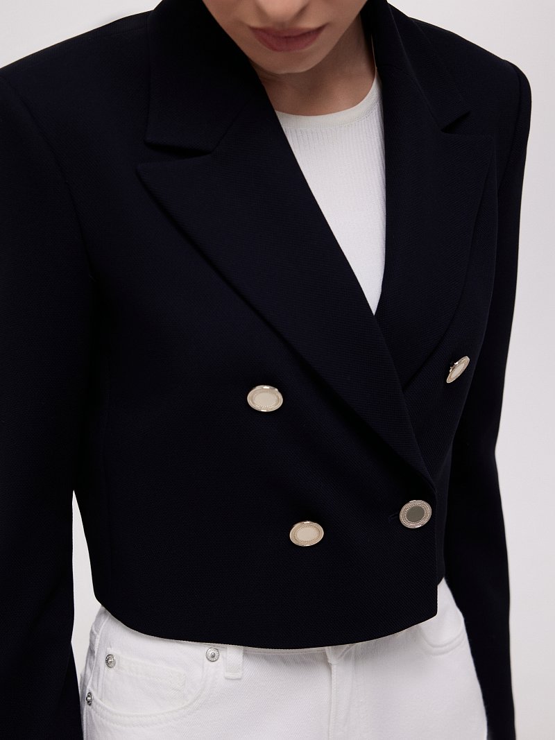 Укороченный жакет