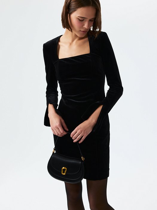 Платье-мини из бархата: фото №5