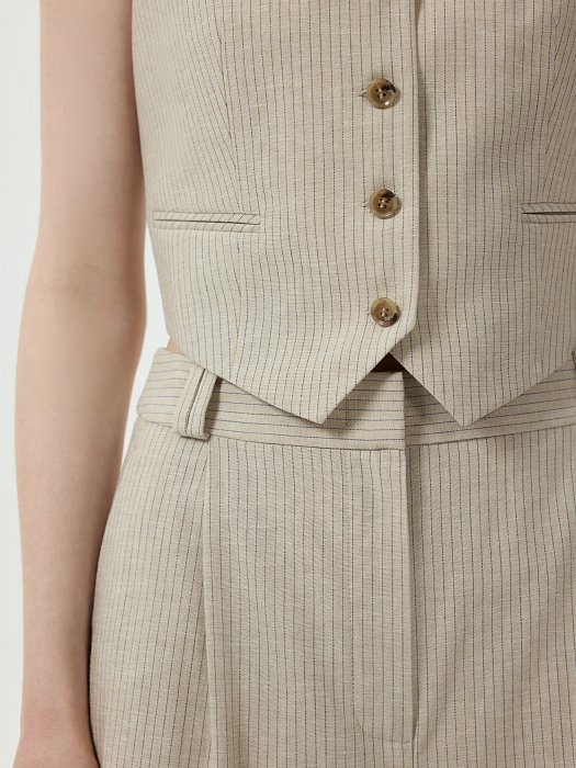 Костюмный жилет со льном: фото №2