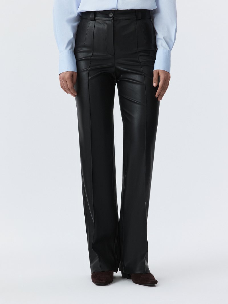 Брюки-клеш из экокожи